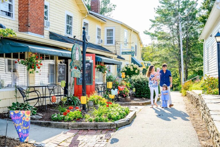 Flower-lined Main Street in Blowing Rock