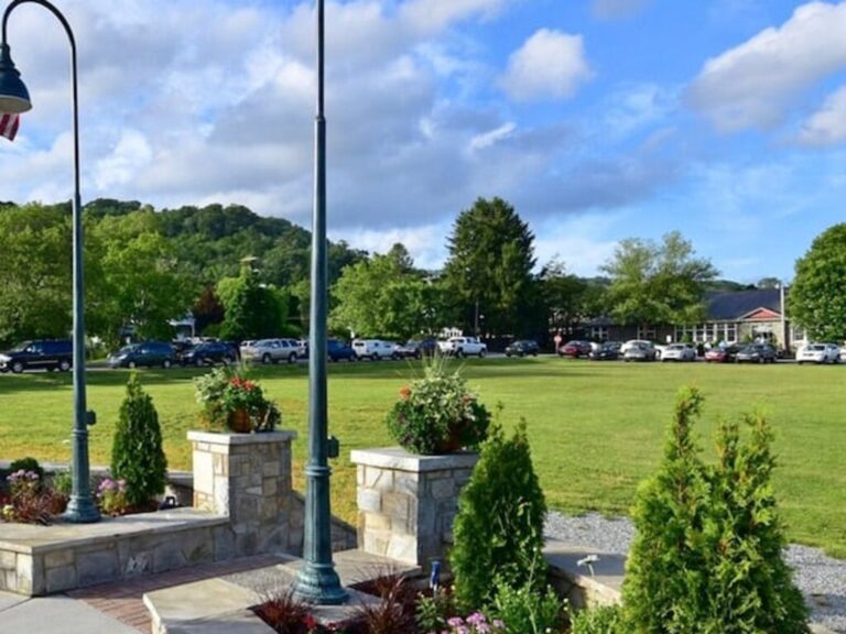The town green in Banner Elk on a summer day