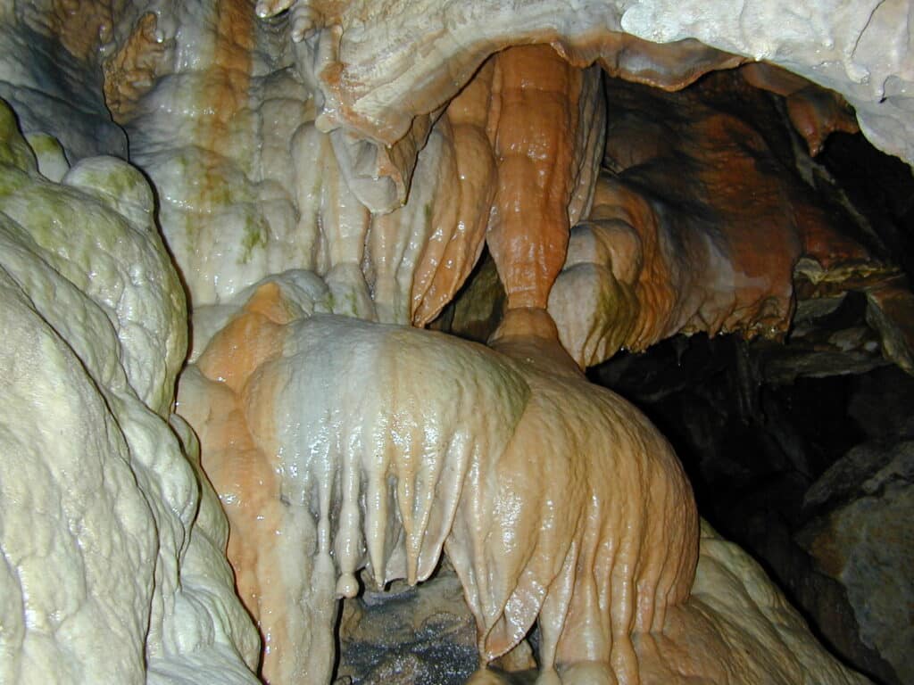 Flowstone and drapery formations inside Linville Caverns